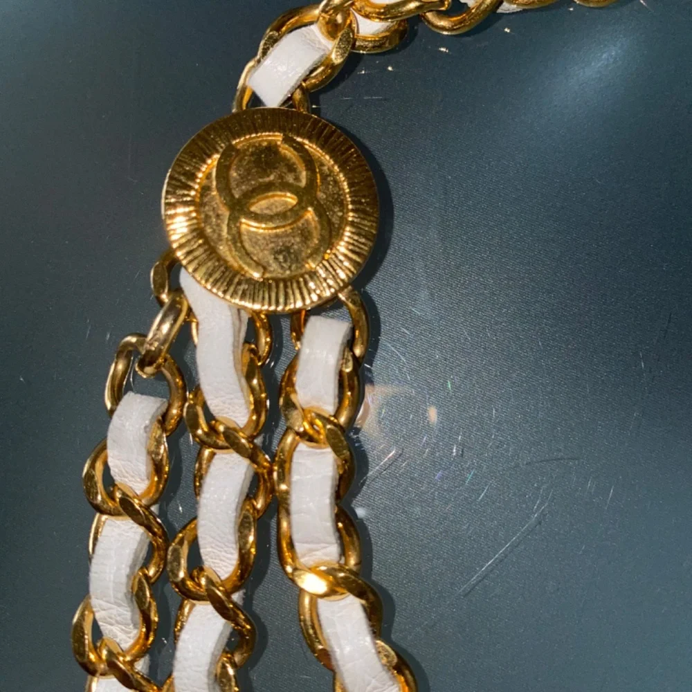 CHANEL CC Logo Charm Chain Belt Leather Gold White with box SMALL - Picture 5 of 10